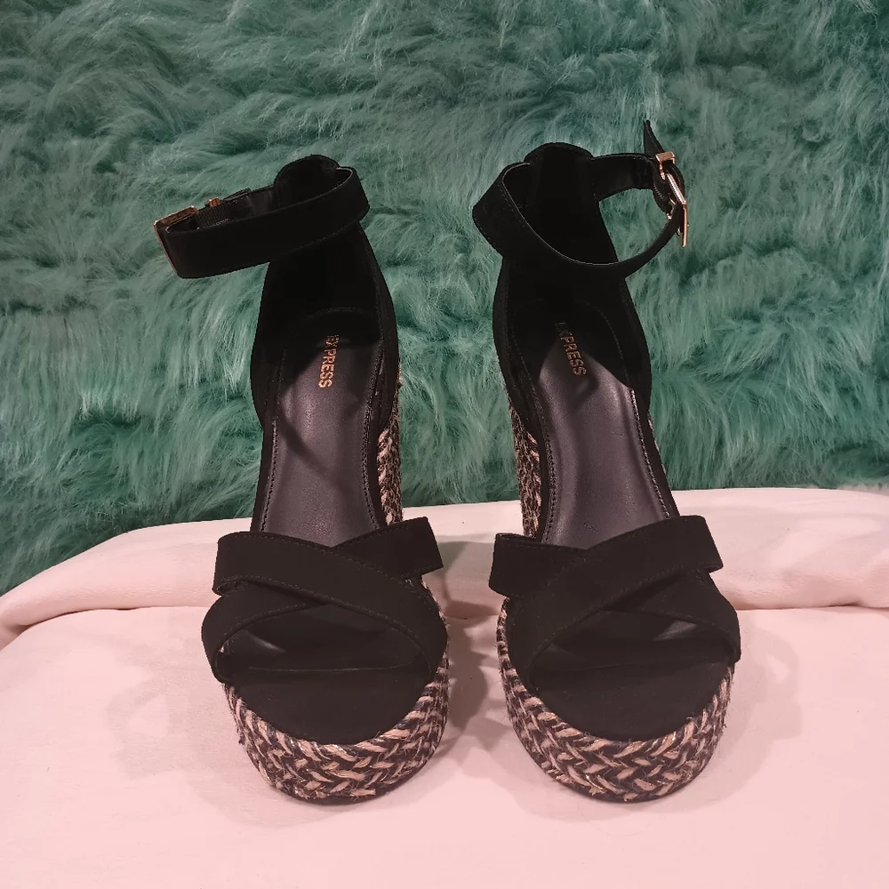 Express Espadrille Black and Tan Open Toe Ankle Strap High Wedge Sandals Size 9